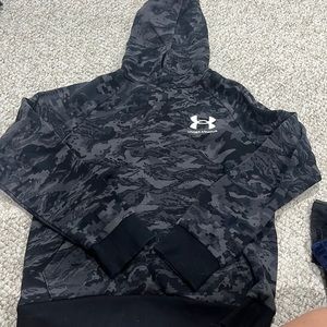 Under Armour Sweatshirt